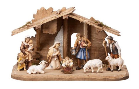 Heimatland 9 Piece Nativity Set - Stable Tyrol