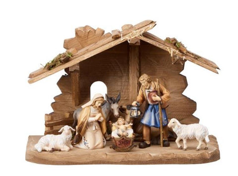 Heimatland 9 Piece Nativity Set - Stable Tyrol for Holy Family