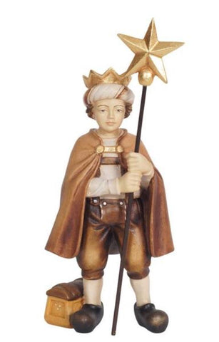 Heimatland Carol singer with star